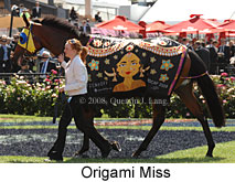 Origami Miss (18507 bytes)